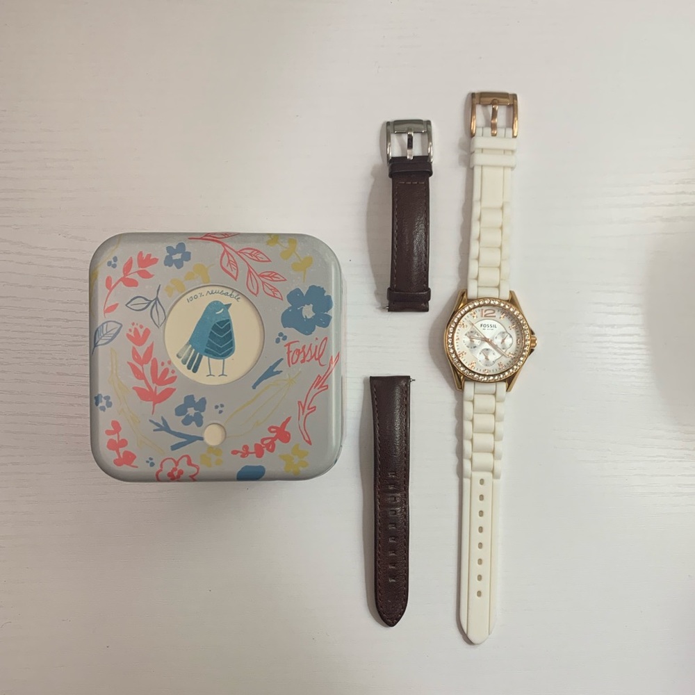 Fossil Watch - Picture 5 of 5